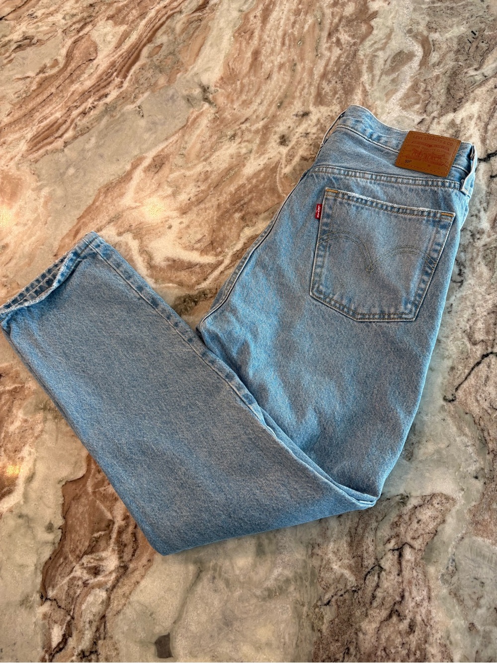 Levis Denim Jeans 501 Distressed 90S Fit 31 x 28 Button Fly Light Wash